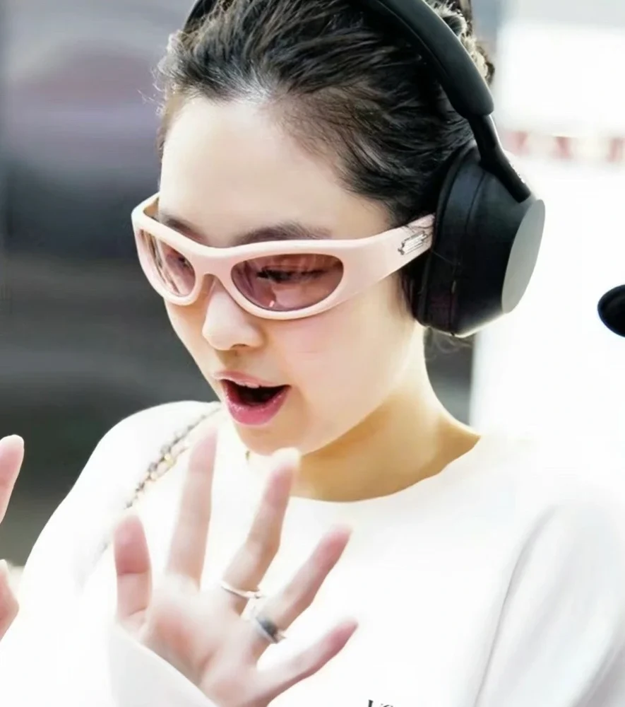 Kính Gentle Monster Jennie Cheveux De Nini P7