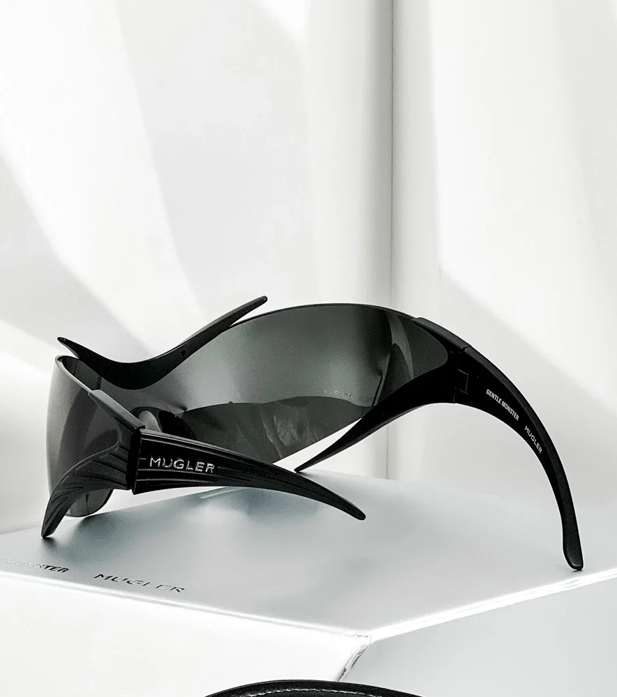 Kính GM Mugler Spiral 01 M01 4 Kính Gentle Monster Mugler Spiral 01 M01