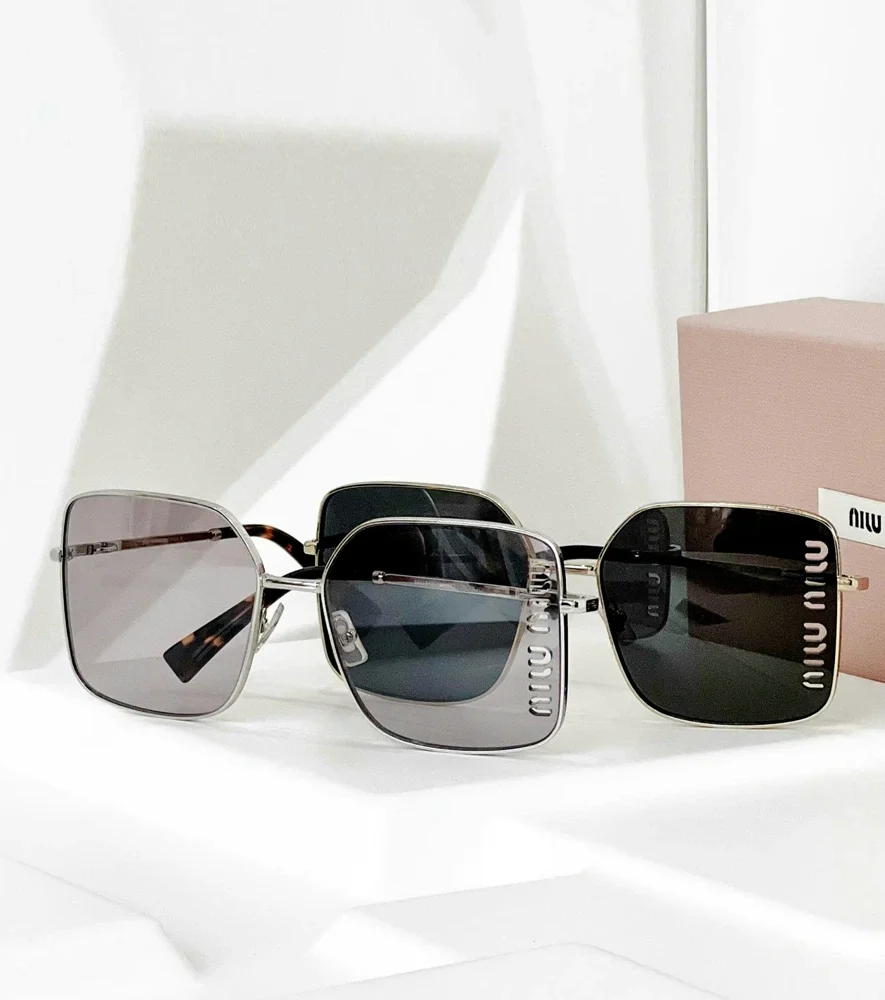 Kính Miu Miu SMU51Y