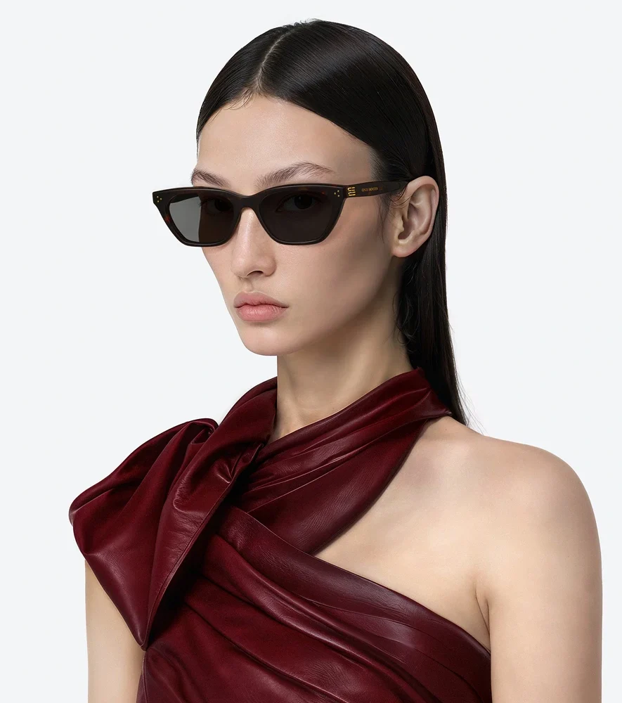 Kính GM Gisele T1 3 Gentle Monster Gisele T1