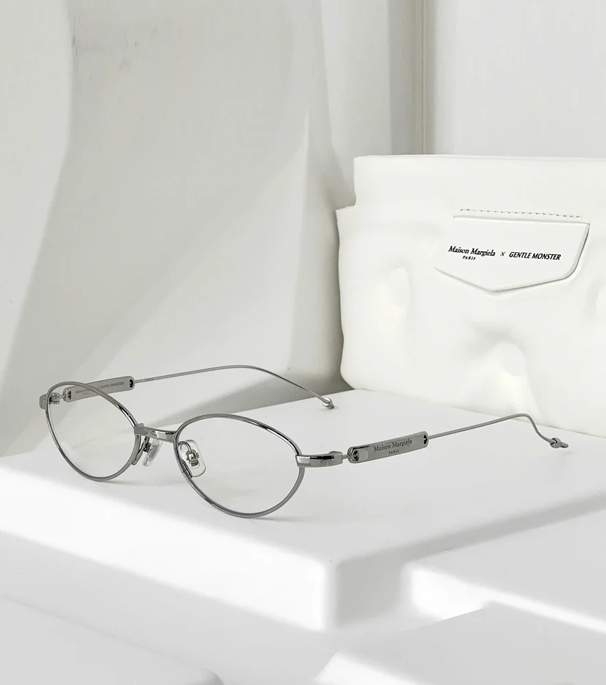 Maison Margiela MM216 A02